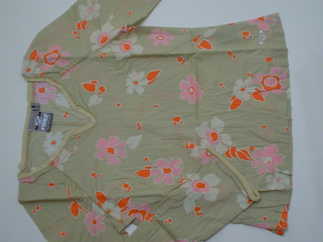 roxyshirt3.jpg